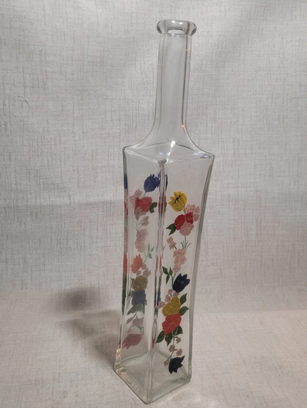 Vintage Avon Glass Flower Bud Vase 7.75